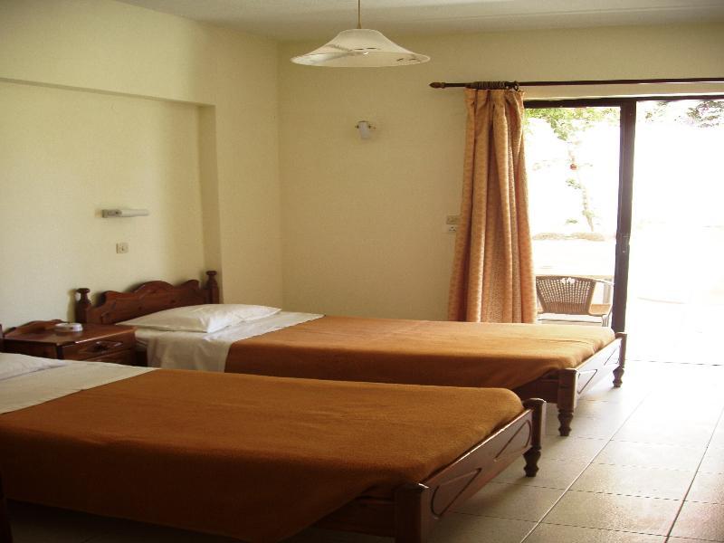 Gorgona Studios Faliraki Extérieur photo