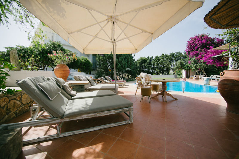 Gorgona Studios Faliraki Extérieur photo