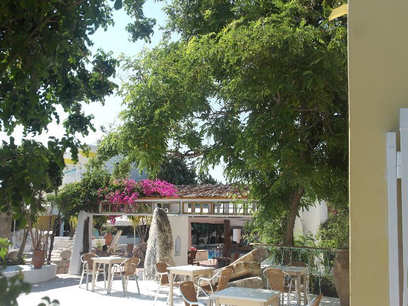 Gorgona Studios Faliraki Extérieur photo
