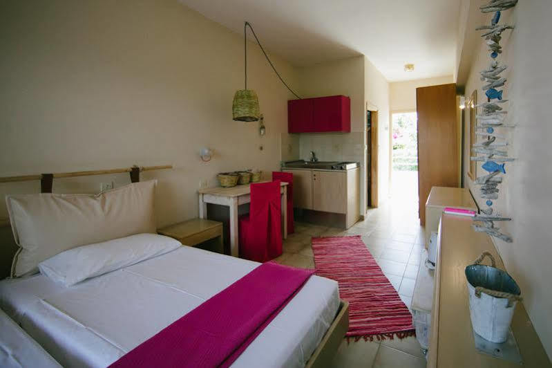 Gorgona Studios Faliraki Extérieur photo